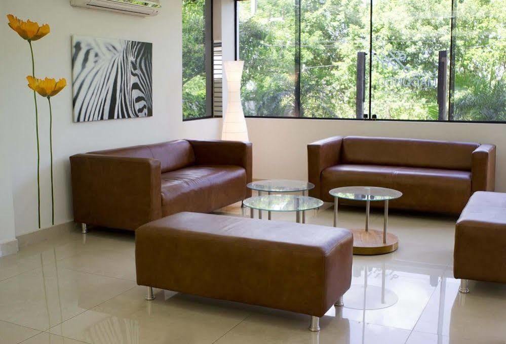 Terrazas Del Sol Apart-Hotel Lambare Εξωτερικό φωτογραφία