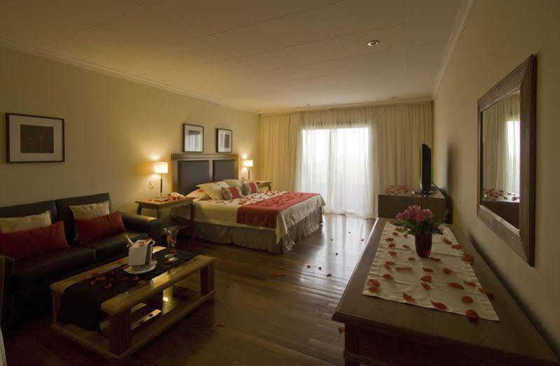 Terrazas Del Sol Apart-Hotel Lambare Εξωτερικό φωτογραφία